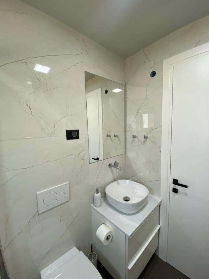 Prestige Studio Apartment Rovinj Exterior photo